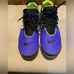 Nike shoes. Men’s size 12. Purple & gray. Like new. Worn only a few times.